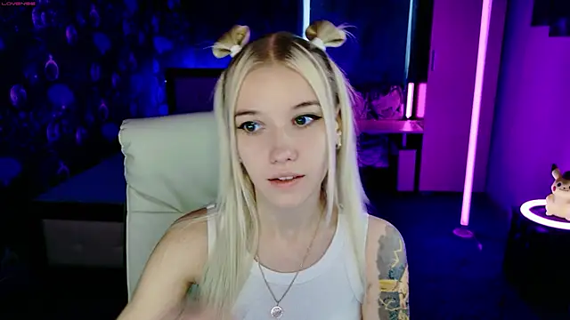 ShhhO O online show from 29, 10, 2025