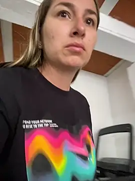 Iris love18 online show from 26, 9, 2025