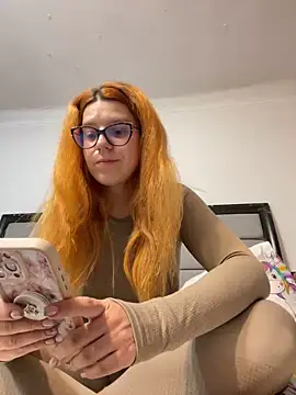 Snapshot of NadiraNoor chatting on 6, 12, 2024 NadiraNoor online show from 6, 12, 2024