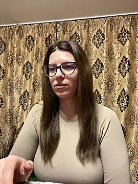Snapshot of NadiraNoor chatting on 24, 2, 2025 NadiraNoor online show from 24, 2, 2025