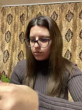 Snapshot of NadiraNoor chatting on 25, 2, 2025 NadiraNoor online show from 25, 2, 2025