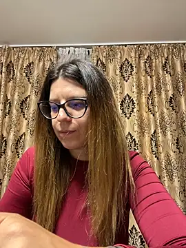 Snapshot of NadiraNoor chatting on 11, 9, 2025 NadiraNoor online show from 11, 9, 2025