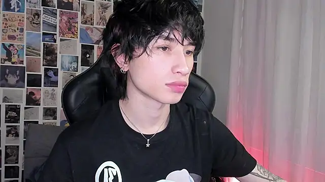 Snapshot of liamelf chatting on 24, 9, 2025 liamelf online show from 24, 9, 2025