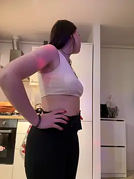 Snapshot of AvaGianna chatting on 24, 12, 2024 AvaGianna online show from 24, 12, 2024