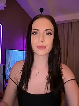 Snapshot of AvaGianna chatting on 4, 1, 2025 AvaGianna online show from 4, 1, 2025