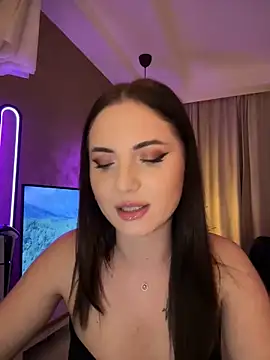 Snapshot of AvaGianna chatting on 9, 1, 2025 AvaGianna online show from 9, 1, 2025