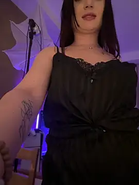 Snapshot of AvaGianna chatting on 7, 2, 2025 AvaGianna online show from 7, 2, 2025