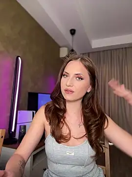 Snapshot of AvaGianna chatting on 19, 10, 2025 AvaGianna online show from 19, 10, 2025