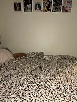 milkyhonybaby online show from 24, 2, 2026