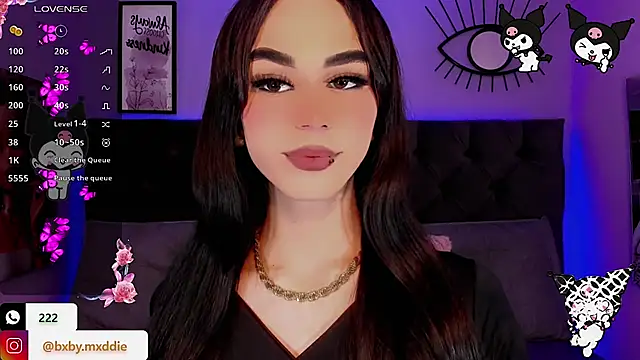 kimMaddiee online show from 4, 10, 2025