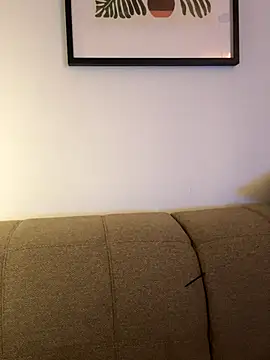 Snapshot of EmiliaCatalina chatting on 12, 9, 2025 EmiliaCatalina online show from 12, 9, 2025