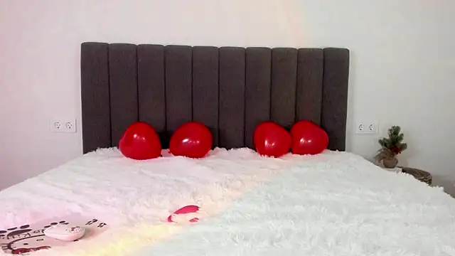 Snapshot of Mika_Ray chatting on 14, 2, 2025 Mika Ray online show from 14, 2, 2025