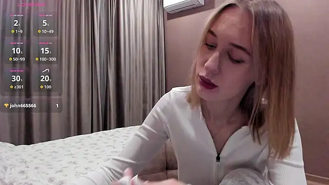 Snapshot of Mika_Ray chatting on 12, 11, 2025 Mika Ray online show from 12, 11, 2025