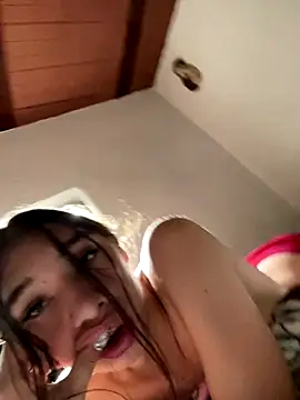 Snapshot of NICOLSKINNY1 chatting on 22, 10, 2025 NICOLSKINNY1 online show from 22, 10, 2025