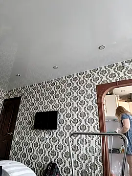 Lady nice cat online show from 13, 4, 2026