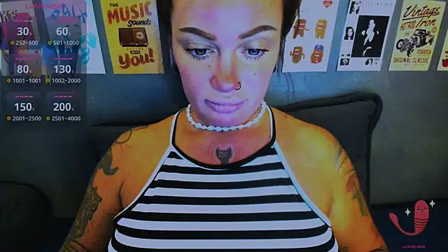 EllieOz online show from 29, 4, 2026