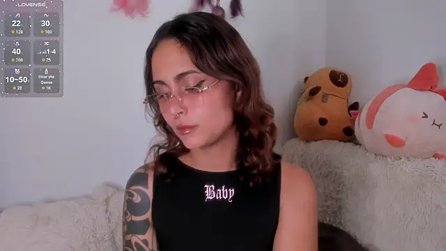 Snapshot of Violette-Ramirez01 chatting on 9, 2, 2026 Violette-Ramirez01 online show from 9, 2, 2026