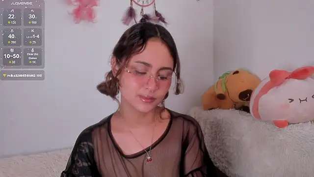 Snapshot of Violette-Ramirez01 chatting on 12, 2, 2026 Violette-Ramirez01 online show from 12, 2, 2026