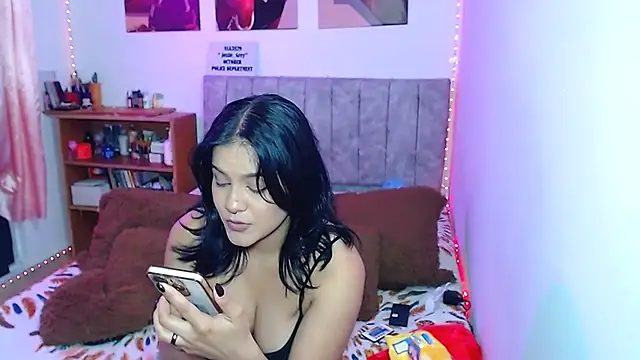 Snapshot of JossieGrey chatting on 16, 1, 2025 JossieGrey online show from 16, 1, 2025