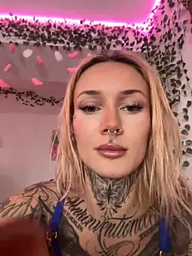 Stella-Kink online show from 4, 12, 2025