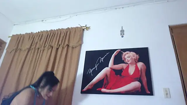 seleneh online show from 2, 1, 2025