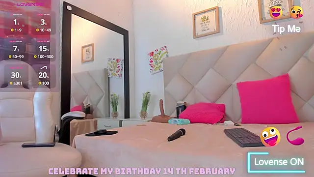 yuliana millerr online show from 11, 2, 2025