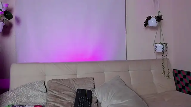 Snapshot of roselinedior chatting on 31, 1, 2025 roselinedior online show from 31, 1, 2025