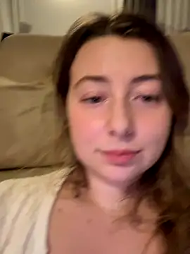 Snapshot of curvyflawless chatting on 18, 11, 2025 curvyflawless online show from 18, 11, 2025