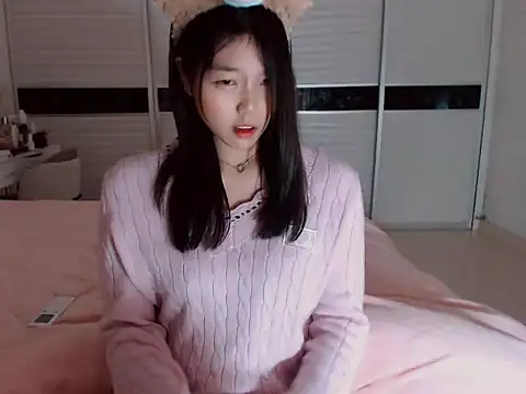 Snapshot of -Lucky_Girl chatting on 20, 2, 2025 -Lucky Girl online show from 20, 2, 2025