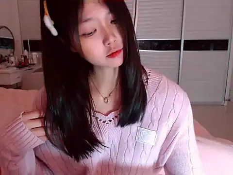 Snapshot of -Lucky_Girl chatting on 24, 2, 2025 -Lucky Girl online show from 24, 2, 2025