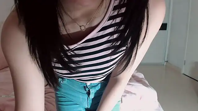 Snapshot of -Lucky_Girl chatting on 26, 10, 2025 -Lucky Girl online show from 26, 10, 2025