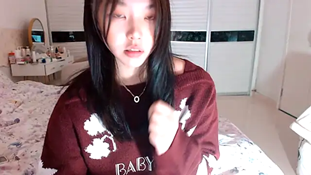 Snapshot of -Lucky_Girl chatting on 20, 11, 2025 -Lucky Girl online show from 20, 11, 2025