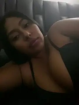 Snapshot of emmyjhonson07 chatting on 16, 1, 2025 emmyjhonson07 online show from 16, 1, 2025