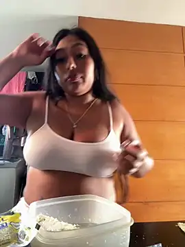 Snapshot of emmyjhonson07 chatting on 22, 3, 2025 emmyjhonson07 online show from 22, 3, 2025