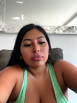 Snapshot of emmyjhonson07 chatting on 9, 9, 2025 emmyjhonson07 online show from 9, 9, 2025