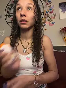  Neeka  online show from 1, 12, 2025