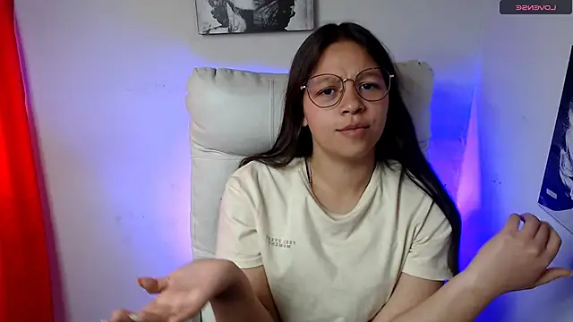Snapshot of SamanthaRoldaan chatting on 24, 1, 2025 SamanthaRoldaan online show from 24, 1, 2025