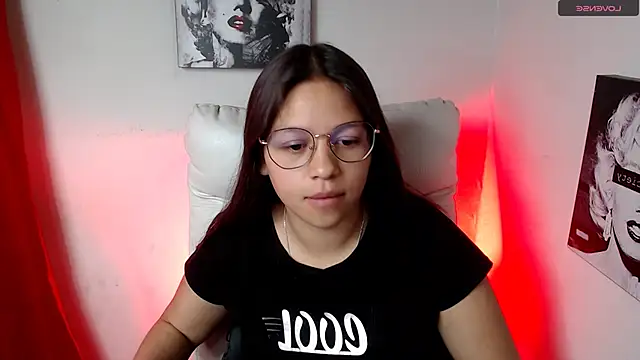 Snapshot of SamanthaRoldaan chatting on 27, 1, 2025 SamanthaRoldaan online show from 27, 1, 2025