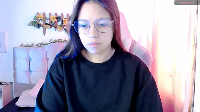Snapshot of SamanthaRoldaan chatting on 25, 9, 2025 SamanthaRoldaan online show from 25, 9, 2025