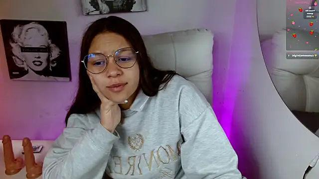 Snapshot of SamanthaRoldaan chatting on 29, 9, 2025 SamanthaRoldaan online show from 29, 9, 2025