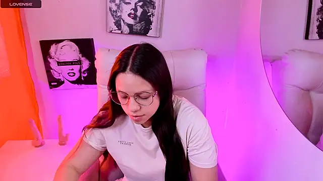 SamanthaRoldaan online show from 14, 3, 2026