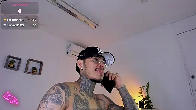 JordanSmiith  online show from 20, 2, 2025