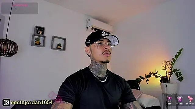 JordanSmiith  online show from 5, 3, 2025