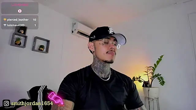 JordanSmiith  online show from 6, 3, 2025