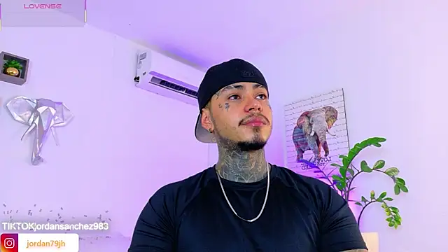 JordanSmiith  online show from 19, 5, 2026