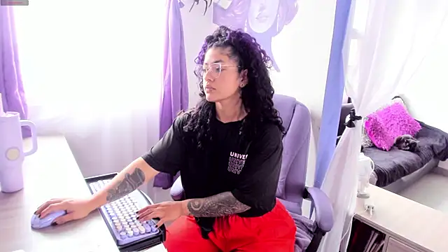 witchviolet online show from 15, 11, 2025