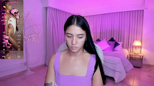 Snapshot of Antonella_Grayy chatting on 17, 1, 2025 Antonella Grayy online show from 17, 1, 2025