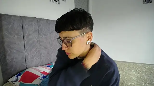 linda 33 online show from 19, 2, 2026