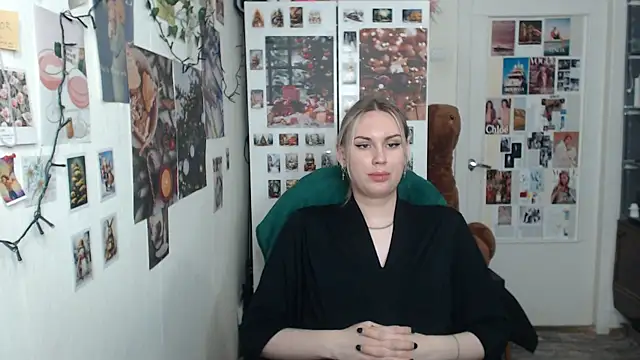 CapriScorpion online show from 28, 1, 2025