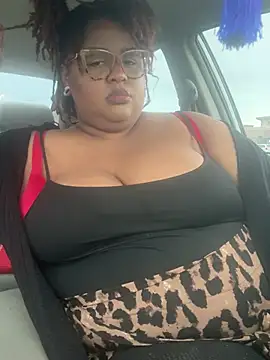 kweenxkarma online show from 25, 1, 2025